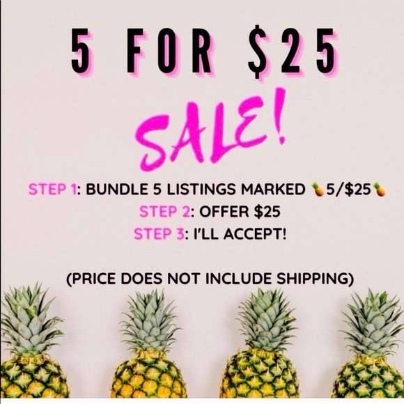 5/$25 ☘️ St. Patrick's Day Gnome Green Glitter Acrylic Dangle Post Earrings - Picture 3 of 3